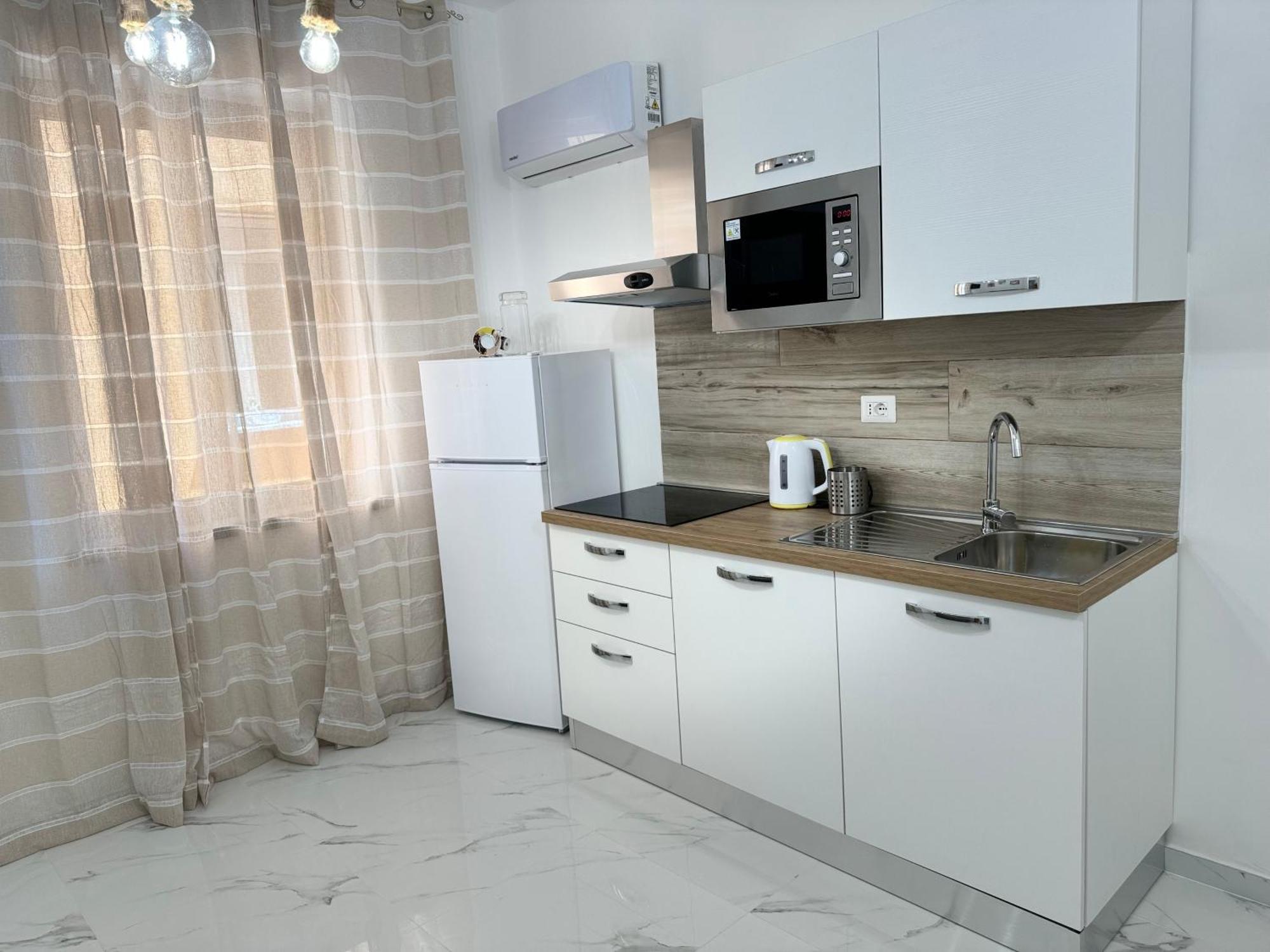 Casa Aoo! Apartment โรม ภายนอก รูปภาพ
