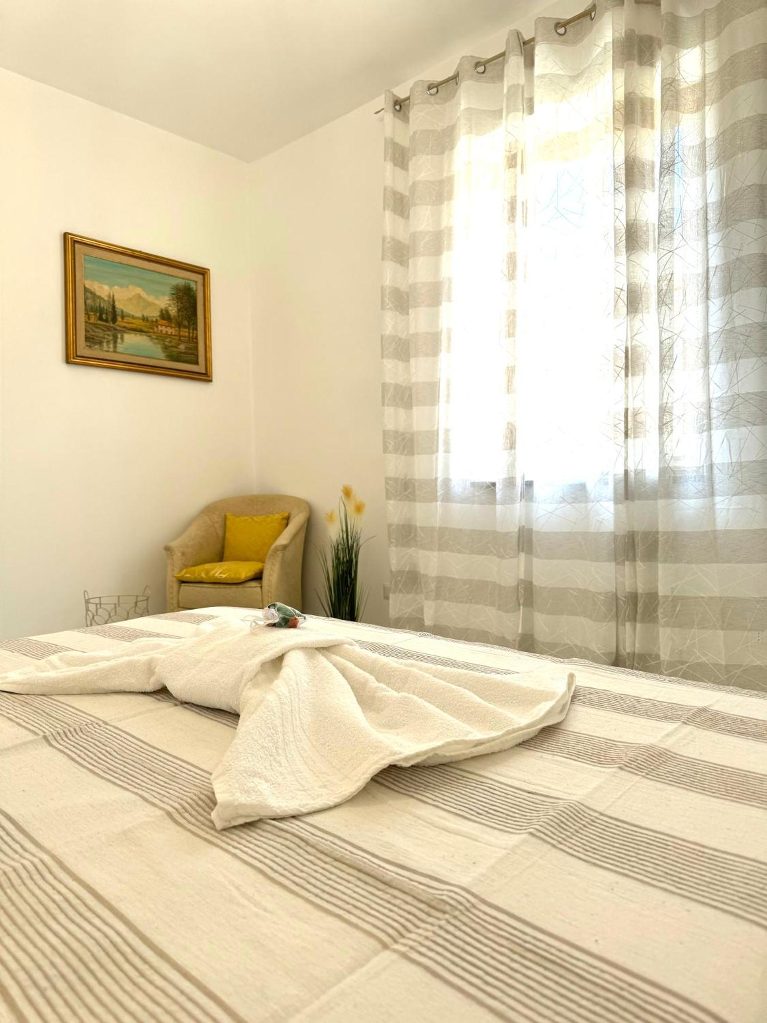 Casa Aoo! Apartment โรม ภายนอก รูปภาพ